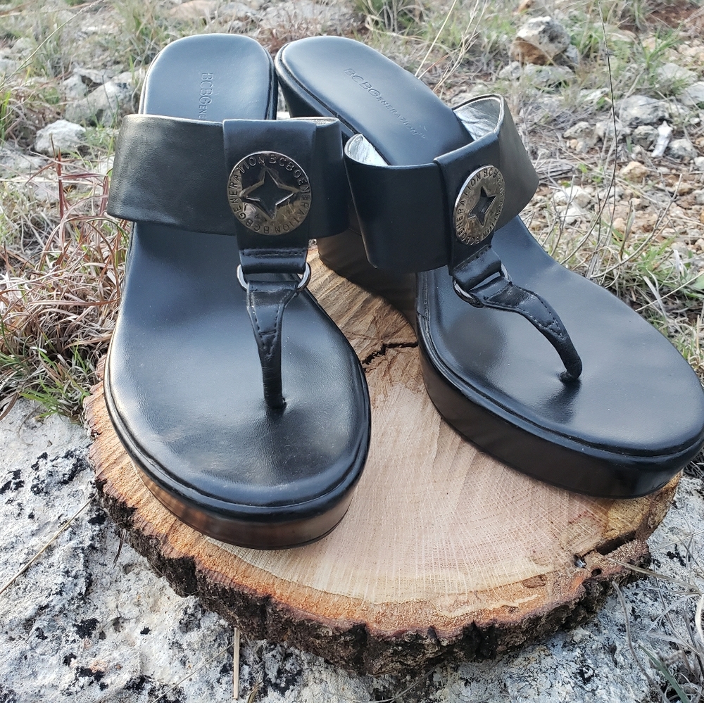 BCBG wedges